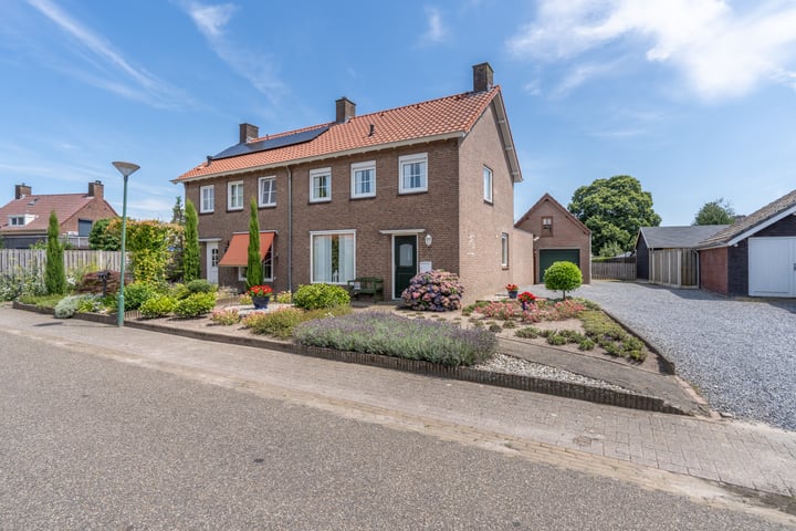 Past Hermansstraat 3 in Haps