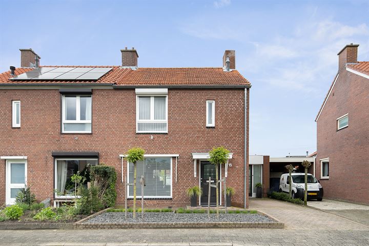Past Zegersstraat 15 in Grubbenvorst foto