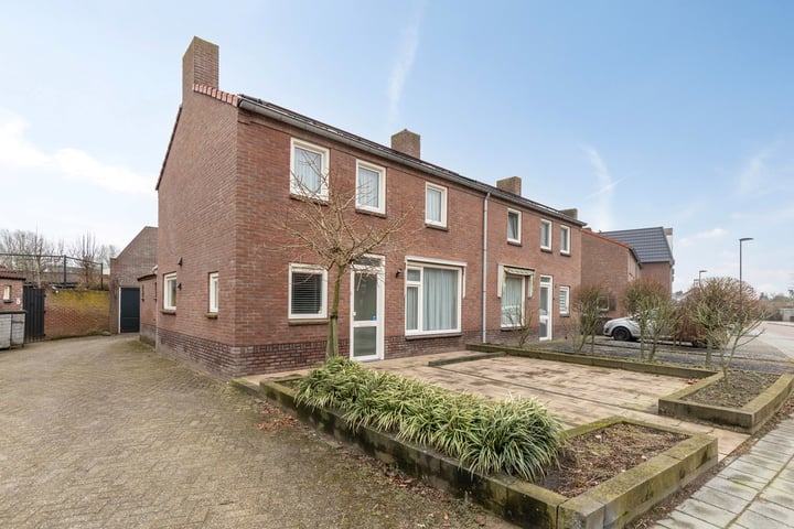 Pastoor Arnoldstraat 8 in Heusden foto