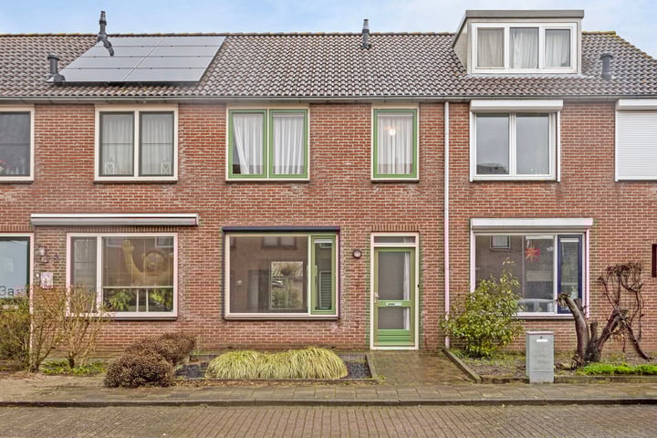 Pastoor Fronhoffstraat 5 in 's-Heerenhoek foto