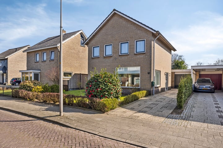 Pastoor Gloerichstraat 57 in Deurningen foto