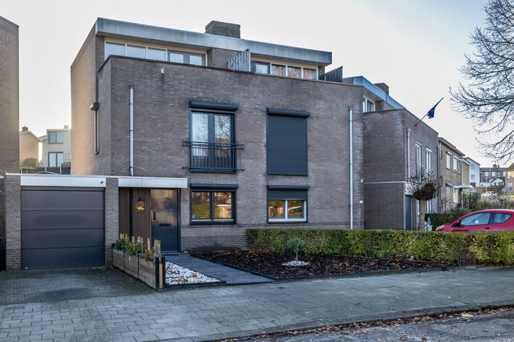 Pastoor Hagenstraat 12A in Brunssum foto