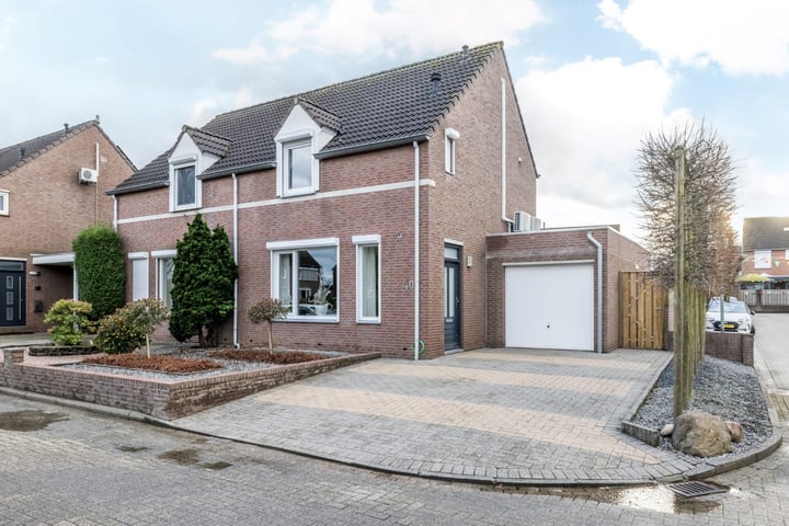 Pastoor Hutschemakersstraat 40 in Beek foto