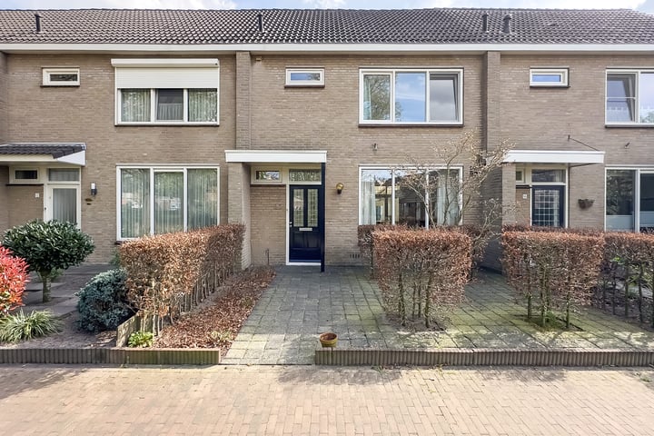 Pastoor Prinetiusplantsoen 14 in Gemert foto