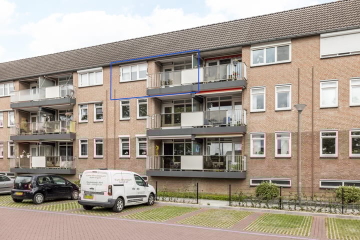 Pastoor Savelbergstraat 112 in Brunssum foto