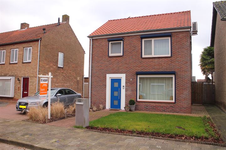 Pastoor Smuldersstraat 20 in Kloosterzande foto