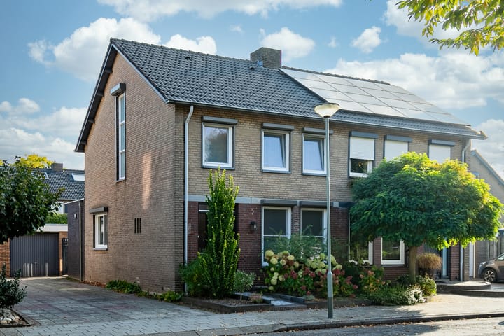 Pastoor van Cuykstraat 4 in Swalmen foto