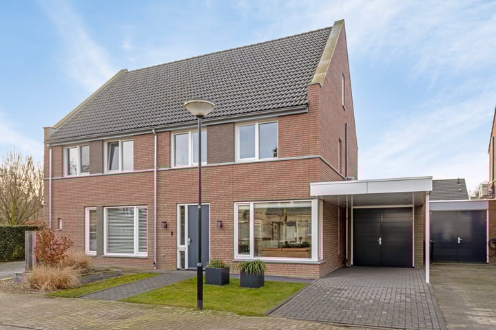 Pastoor van Ervenstraat 45 in Ommel foto