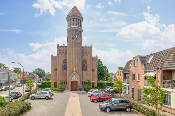 Pastoor van Kesselhof 18q in Waalwijk foto
