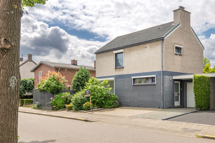 Foto van woning Pastoor Vonckenstraat 121, Geleen