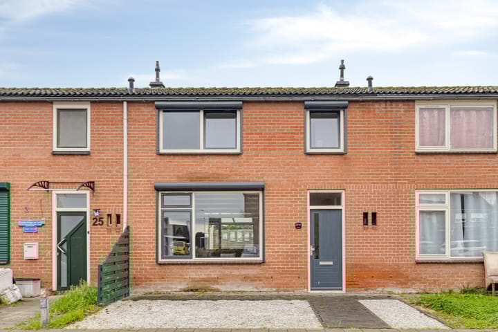 Pastoor Willemsstraat 27 in Lamswaarde