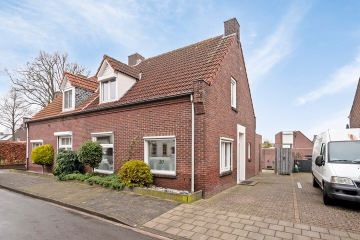 Foto van woning Pastoorstraat 20, Grubbenvorst