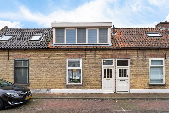Pastoriedijk 464 in Pernis Rotterdam foto
