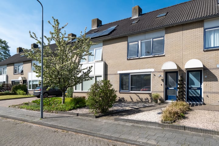 Pastorije 33 in Tolbert