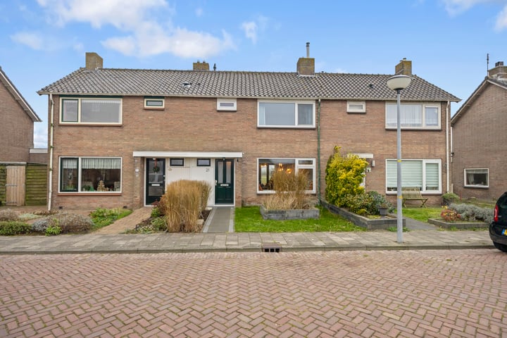 Pater de Witstraat 21 in 't Zand foto