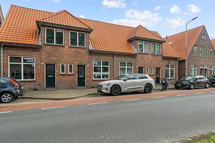 Pathmossingel 20 in Enschede foto