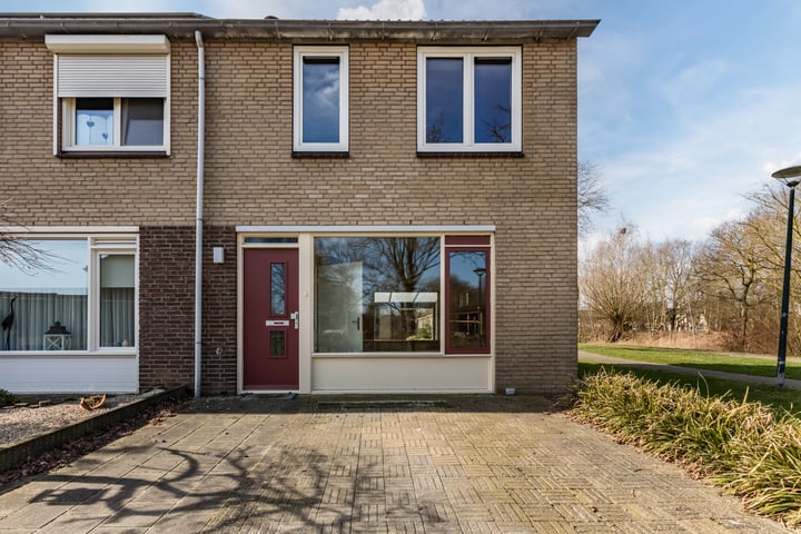Patrijsdonk 28 in Veghel foto