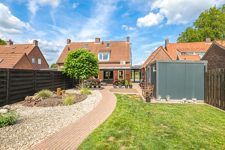 Patrijsstraat 10 in Driel