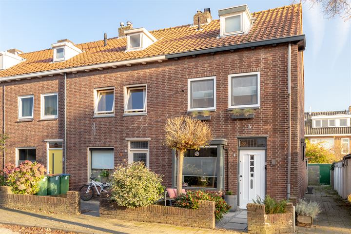 Patrijsstraat 2 in Breda foto