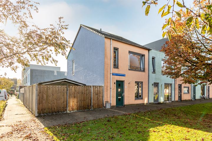 Paulus de boskabouterhof 22 in Almere foto
