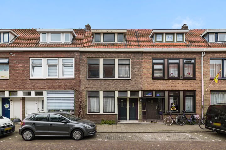 Paulus Potterstraat 39 in Schiedam foto
