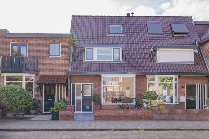 Paulus Potterstraat 5 in IJmuiden foto