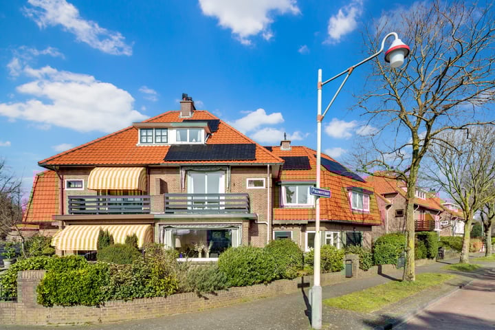 Pauwenlaan 23 in 's-Gravenhage foto