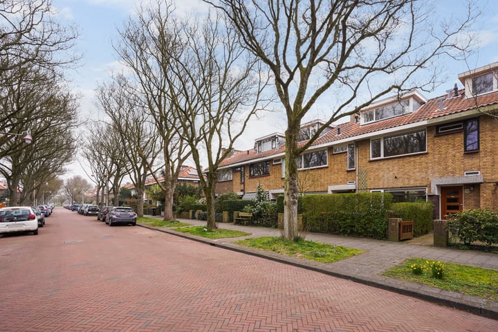 Pauwenlaan 98 in 's-Gravenhage foto