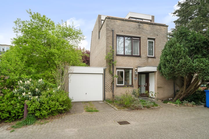 Pauwhof 133 in Rijswijk foto