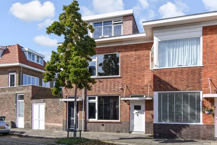 Pauwstraat 1 in Voorburg foto