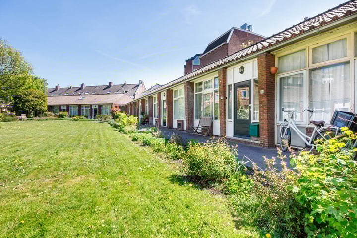 Paviljoenshof 31 in Leiden foto