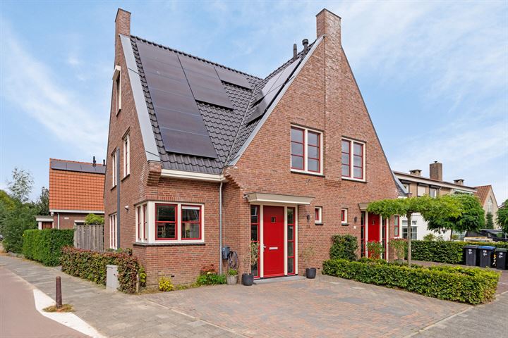 Peerboltestraat 1a in Zaltbommel foto