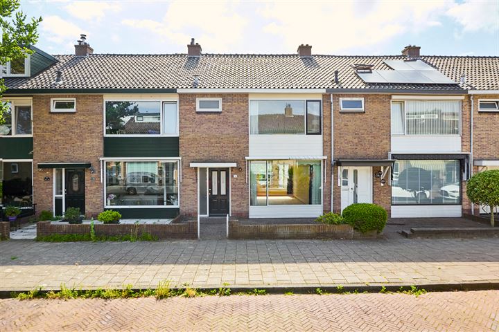 Pegasusstraat 14 in IJmuiden foto