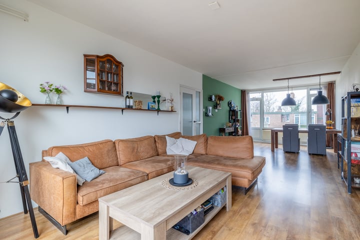 Peizerweg 68-10 in Groningen foto