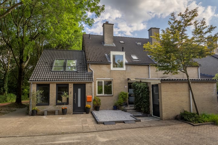 Pelgrimsborch 15 in Houten foto