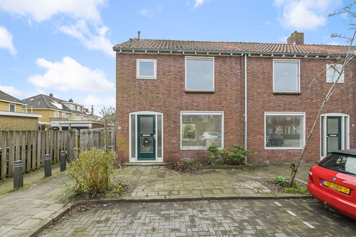 Pelikaanstraat 1 in Krommenie foto