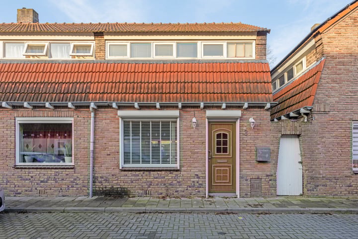 Pelikaanstraat 3 in Tilburg foto