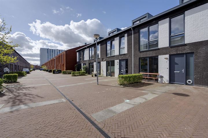 Pelikaanstraat 54 in Groningen foto