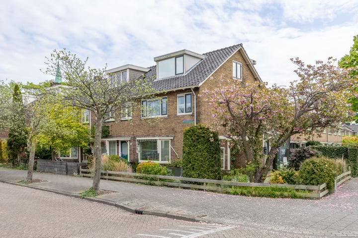 Pellekaanstraat 14 in Koog aan de Zaan foto
