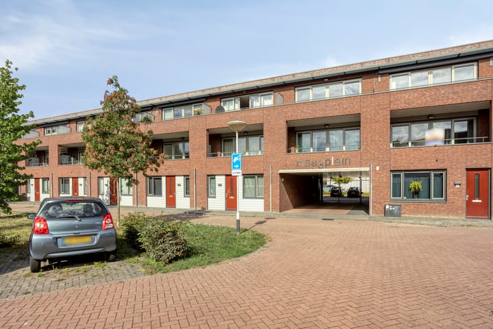 Pelmolenhof 11 in Breda