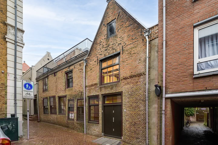 Pelserstraat 6 in Dordrecht foto