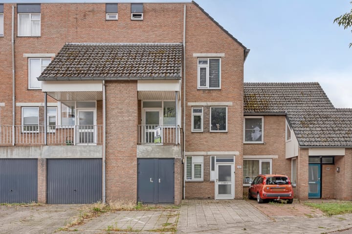 Penatenhof 54B in Maastricht foto
