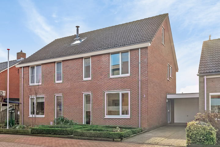 Peperkampweg 21 in Delden foto