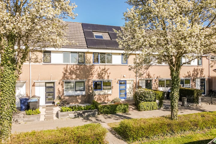 Pereboomweg 79 in Almere foto
