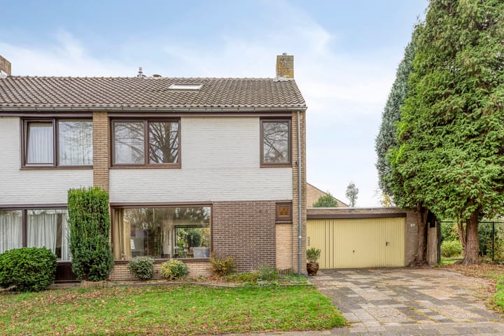 Pergamijndonk 142 in Maastricht foto