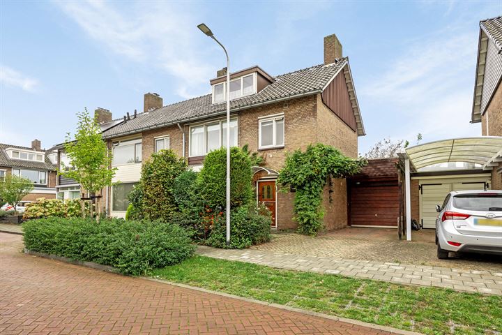 Perzikstraat 5 in Nijmegen foto