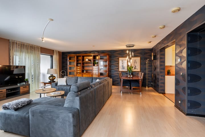 Peter van Anrooylaan 195 in Maassluis foto