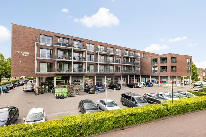 Peter van Thaborplein 44 in Bolsward foto