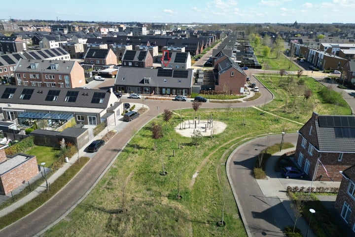 Pettelaar 14 in Waalwijk foto