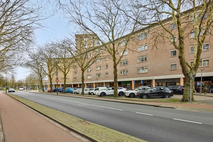 Pettelaarseweg 301 in 's-Hertogenbosch foto